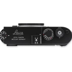 Discount M11-P Digital Rangefinder Camera (Black) Mirrorless