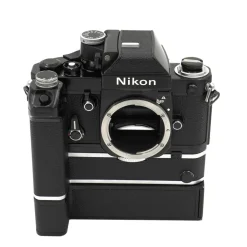 Clearance F2 MD Body with MD-2 / MB1 & MF1 250 Exposures & 2 MZ-1 Kit - Pre-Owned Film Cameras