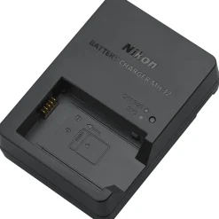 New MH-32 Battery Charger Batteries & Adapters
