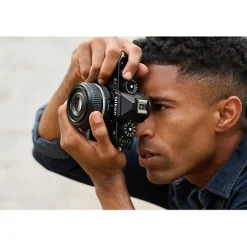 Fashion Z f Mirrorless Digital Camera with 40mm Lens Mirrorless