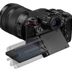 Online Lumix S1 II Mirrorless Digital Camera with 24-105mm f/4 Lens Mirrorless