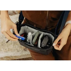 Fashion Camera Cube V2 (Black, X-Small) Camera Bags