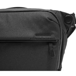 Clearance Everyday Sling v2 (Black, 3L) Camera Bags