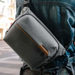 New Everyday Sling v2 (10L, Ash) Camera Bags