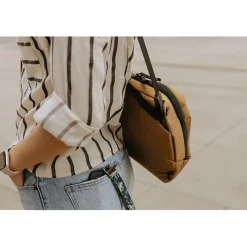 Discount Everyday Sling v2 (Coyote, 6L) Camera Bags