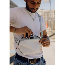 Outlet Outdoor Sling (Cloud, 2L) Camera Bags