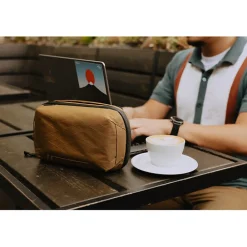 Hot Tech Pouch (Coyote, 2L) Camera Bags