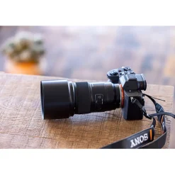 Outlet 90mm f/2.8 Di III VXD Macro Lens for Sony E Macro Lenses
